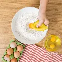 Eggs-separator-shooting-flour-top-600x600-RVB.webp