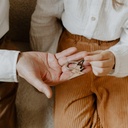 Porte-cle-super-papi-Les-Petites-Hirondelles