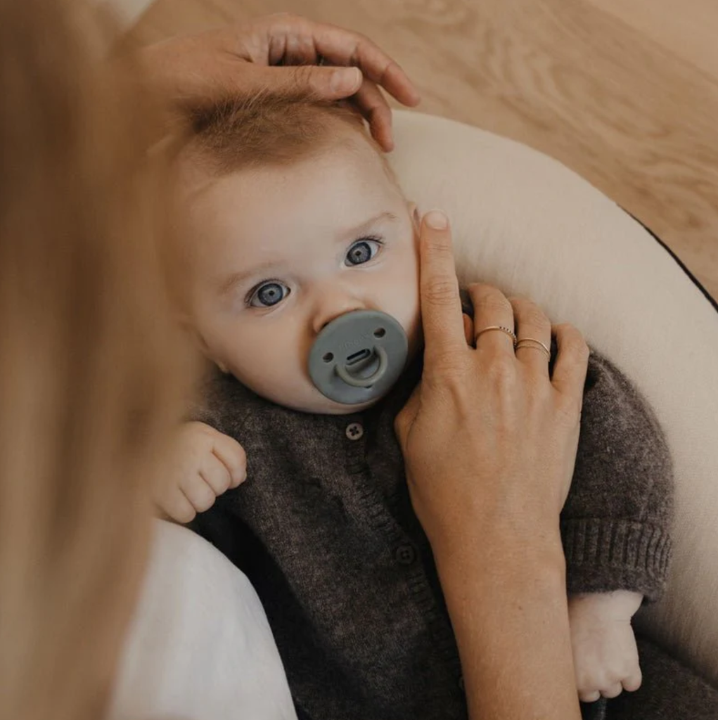 Elhée - Sucette "ChooChoo" 0-6 mois | Extra-Fine - Sand