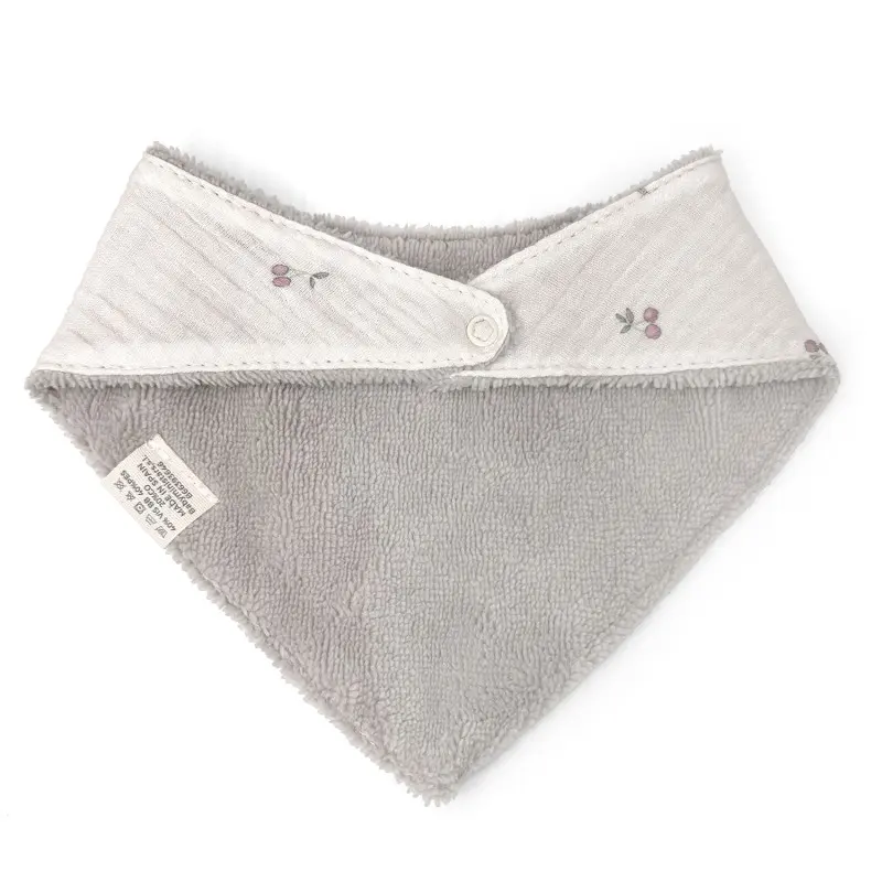 bamboo-bandana-bib-cherrys (1).webp