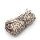 cambiador-de-paseo-knot-wild-print (1).webp