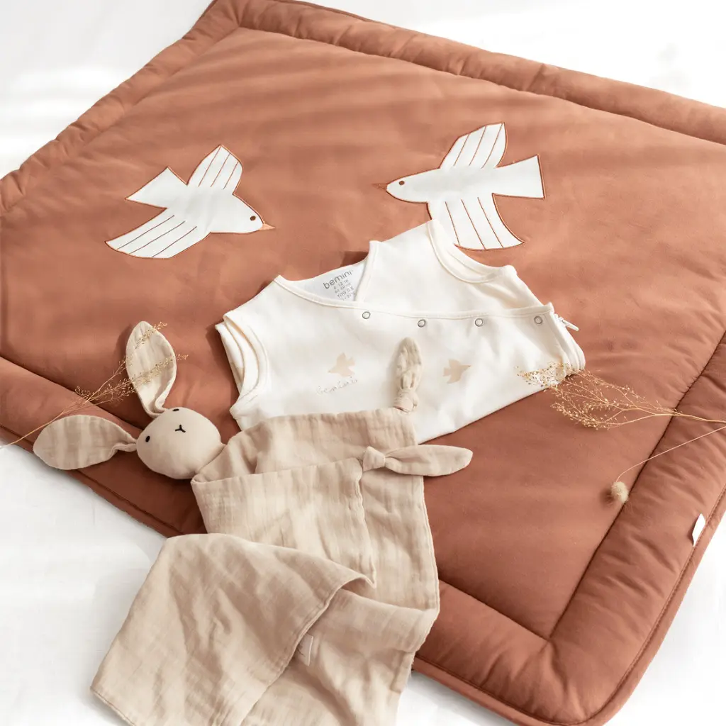 Tapis_de_parc_Pure_coton_75x95cm_PIUMA_Moka (1).webp