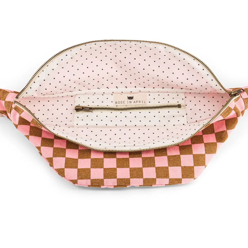 lot-de-2-sacs-banane-damier-strawberry (2).webp