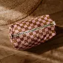 trousse-de-toilette-vic-damier-strawberry_3d092f37-0496-4845-bdf3-4acb673e27c2.webp