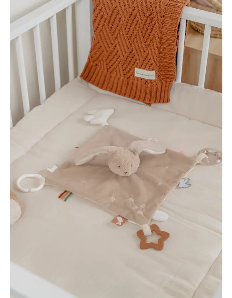 b-m-doudou-d-activite-moka_1200_1200-2644626.webp