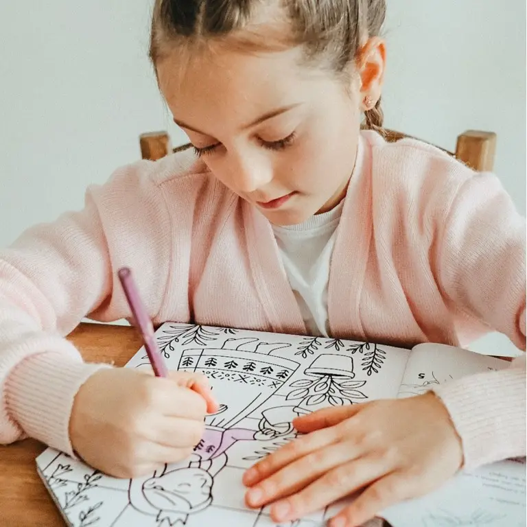 coloring-books-les-princesses (5).webp