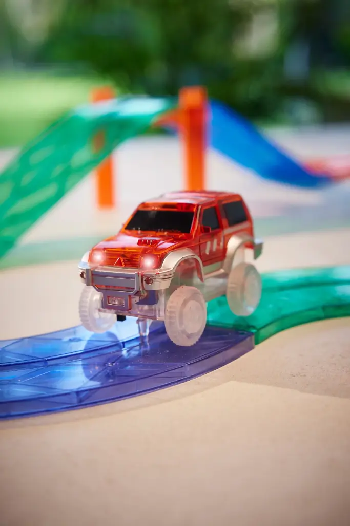 Cleverclixx - Voiture de course rouge
