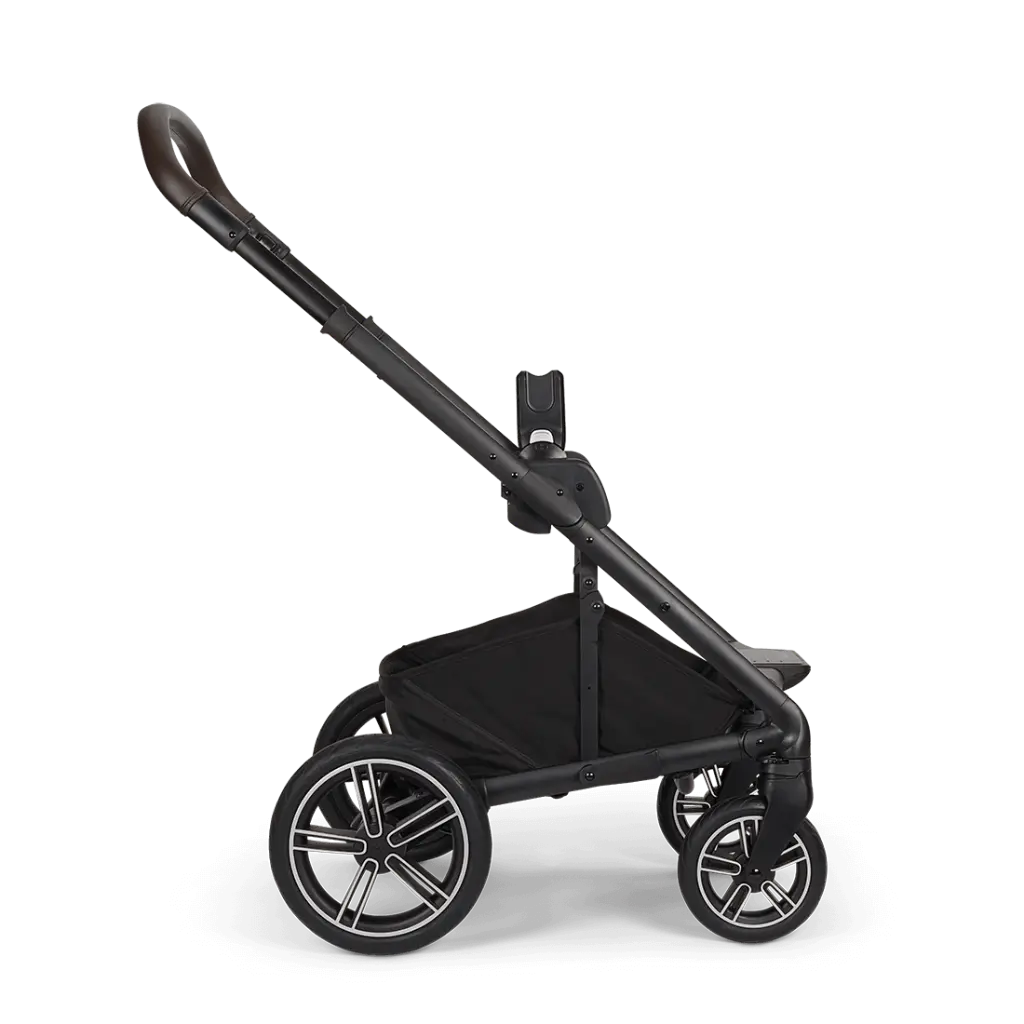 nuna_mixxnext_2026_chestnut_profile_post_adapter_gl_web.webp