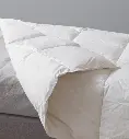 couette-enfant-lanai-en-duvet-et-plumes (2).webp