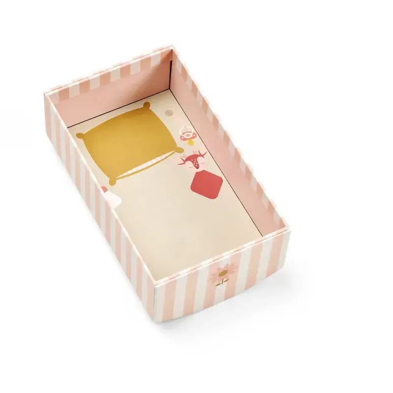 petite-poupee-en-tissu-jil-18-cm (5).webp