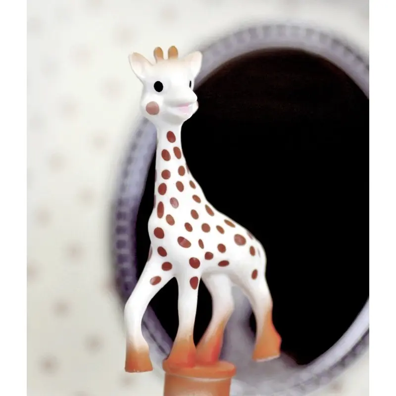 boite-a-musique-cube-sophie-la-girafeC-camel (3).webp