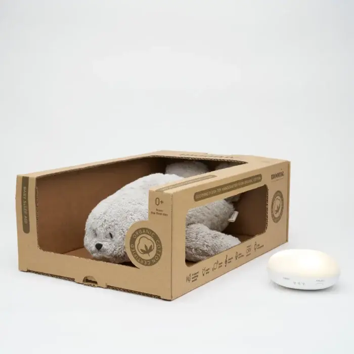 Moonie-seal-gray-700x700.webp