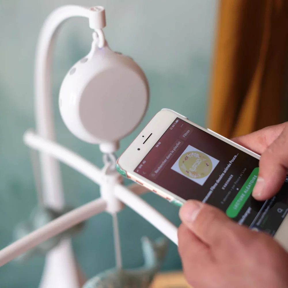 Pouce et Lina - Mécanisme mobile musical Bluetooth