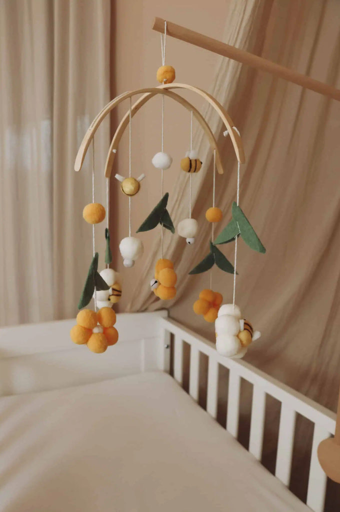 Little Loua - Mobile Bébé Fait Main - Yellow Bees