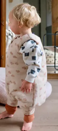 Tante Reine - Gigoteuse à pied hiver - Coeur - 1/2 ans 