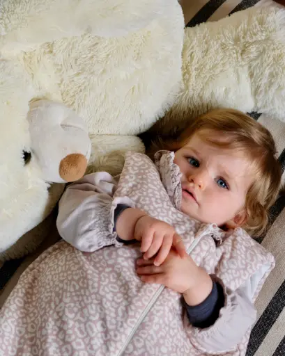 Tante Reine - Gigoteuse à pied hiver - Graou - 2/4