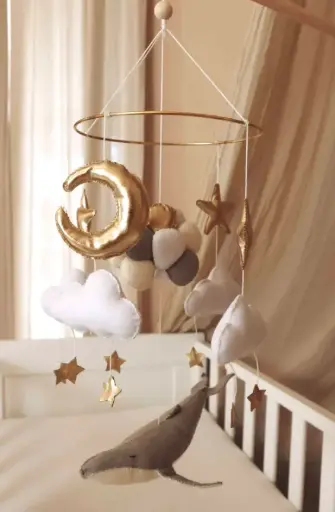 Little Loua - Mobile Bébé Fait Main - Ballon Baleine 