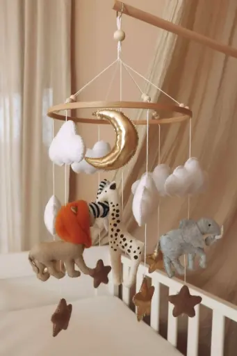 Little Loua - Mobile Bébé Fait Main - Safari