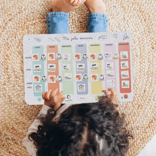 [AG00005] L'atelier gigogne - Ma jolie semaine